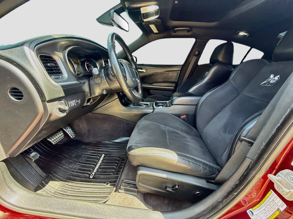 Used 2019 Dodge Charger Scat Pack w/ Dynamics Package RWD image 22