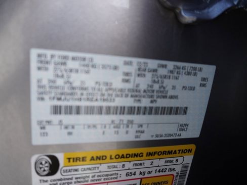 Used 2024 Ford Expedition XLT image 35