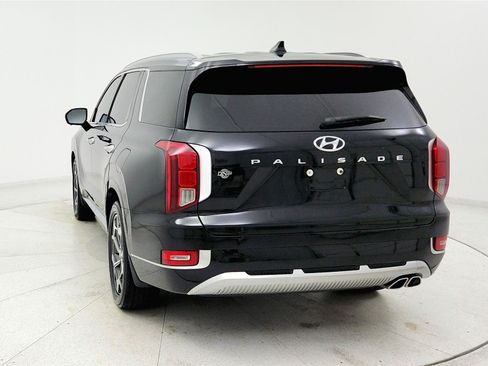 Used 2022 Hyundai Palisade Calligraphy w/ Winter Package FWD image 4