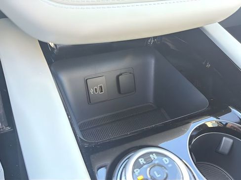 New 2026 Ford Explorer Platinum w/ LUX Leather Package image 36