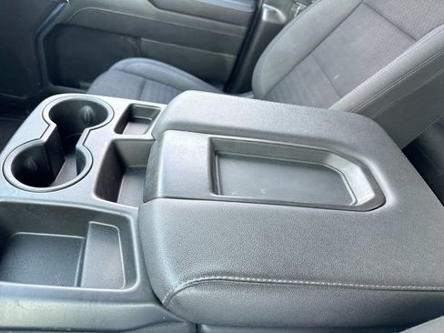Used 2024 Chevrolet Silverado 2500 LT AWD/4WD image 21