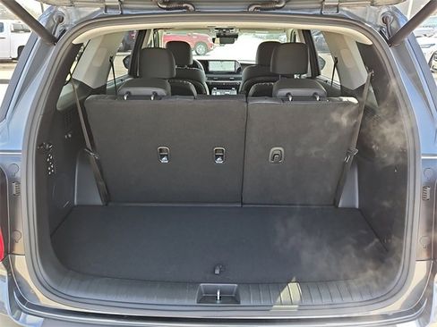 Used 2023 Hyundai Palisade Limited image 20