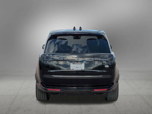 Certified 2023 Land Rover Range Rover Autobiography image 5