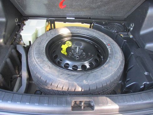 Used 2010 Land Rover LR2 HSE image 69