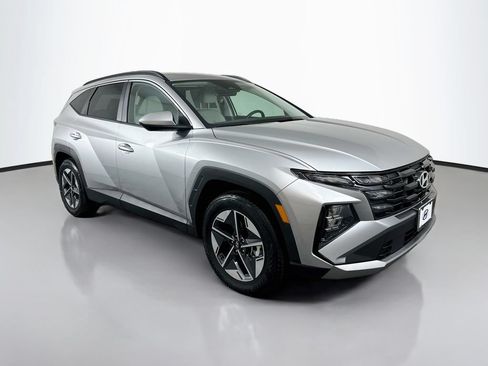 New 2026 Hyundai Tucson SEL FWD image 3