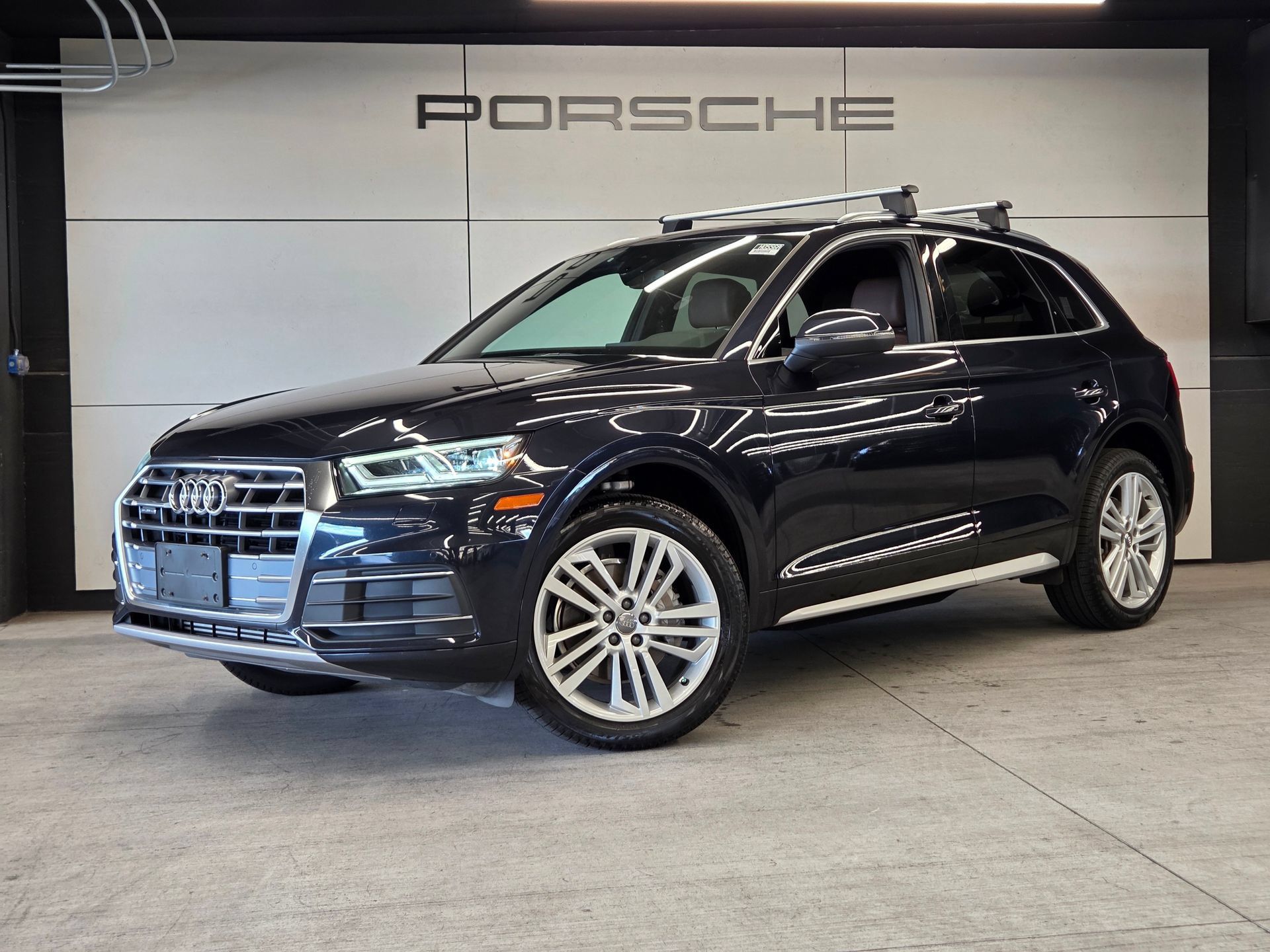 Used 2020 Audi Q5 2.0T Premium Plus AWD/4WD image 1