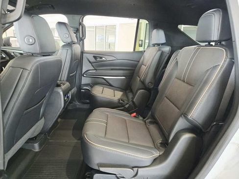 New 2026 Chevrolet Traverse High Country AWD/4WD image 12