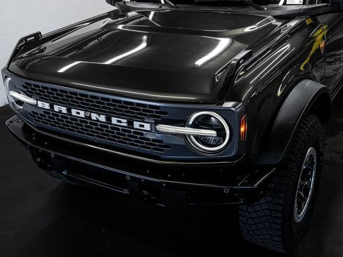 Used 2022 Ford Bronco Badlands AWD/4WD image 11
