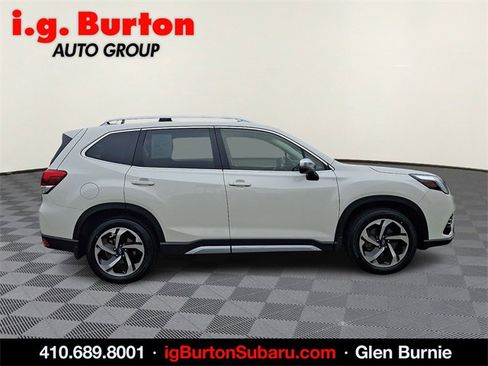 Used 2022 Subaru Forester Touring image 7