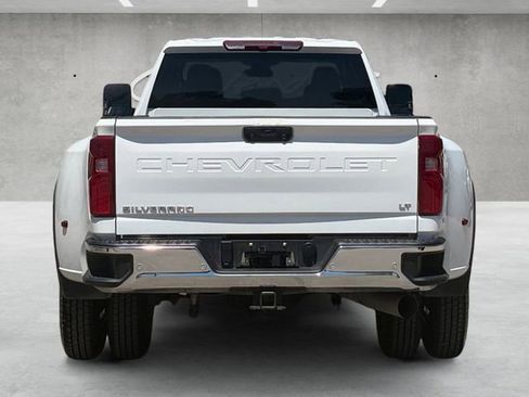 Certified 2025 Chevrolet Silverado 3500 LT w/ Safety Package AWD/4WD image 15