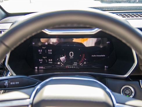 New 2026 GMC Canyon Elevation w/ Convenience Package image 34