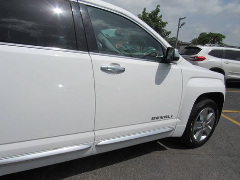 Used 2015 GMC Terrain Denali FWD image 10