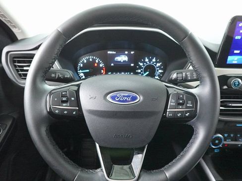 Certified 2021 Ford Escape SE w/ Cold Weather Package image 13