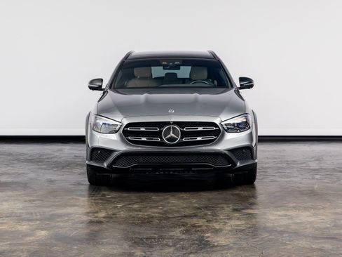Used 2023 Mercedes-Benz E 450 4MATIC All-Terrain Wagon image 2