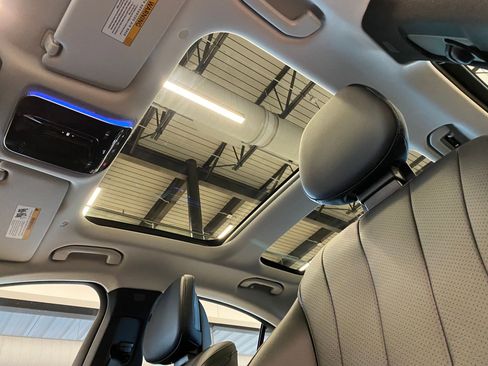 New 2026 Mercedes-Benz E 450 4MATIC Sedan image 14