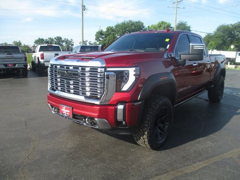 Used 2024 GMC Sierra 2500 Denali w/ Denali Reserve Package AWD/4WD image 14