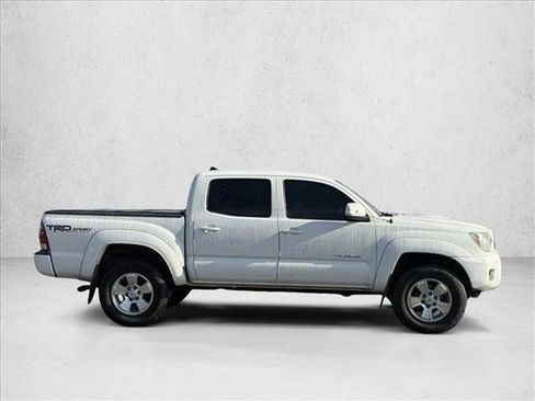 Used 2014 Toyota Tacoma PreRunner image 4