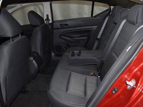 Used 2024 Nissan Altima 2.5 SV image 30