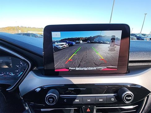 Used 2022 Ford Escape SEL image 22