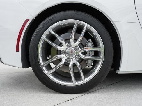 Used 2014 Chevrolet Corvette Stingray Coupe RWD image 13