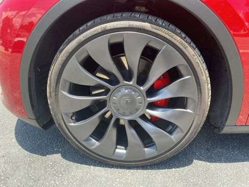 Used 2023 Tesla Model Y Performance AWD/4WD image 7