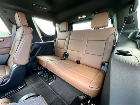 New 2026 Chevrolet Tahoe High Country AWD/4WD image 28