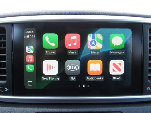 Used 2021 Kia Sportage S image 40