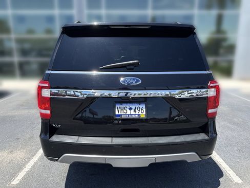 Used 2021 Ford Expedition Max XLT RWD image 5