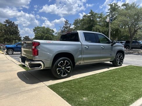 Used 2024 Chevrolet Silverado 1500 LTZ w/ LTZ Premium Package AWD/4WD image 3