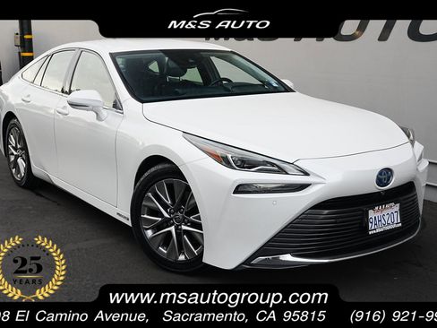 Used 2022 Toyota Mirai XLE image 1