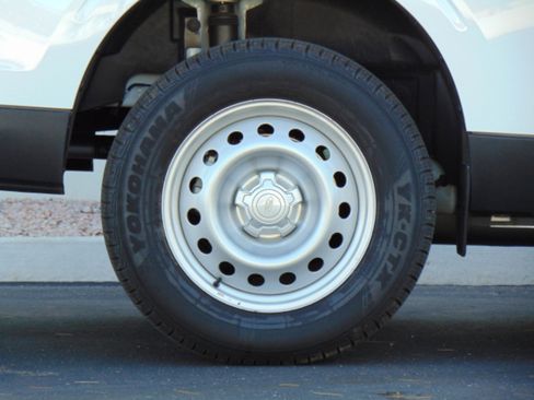 Used 2024 Ford Maverick XL image 6