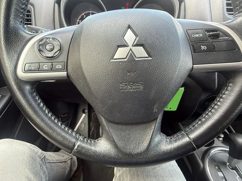 Used 2015 Mitsubishi Outlander Sport ES FWD image 18