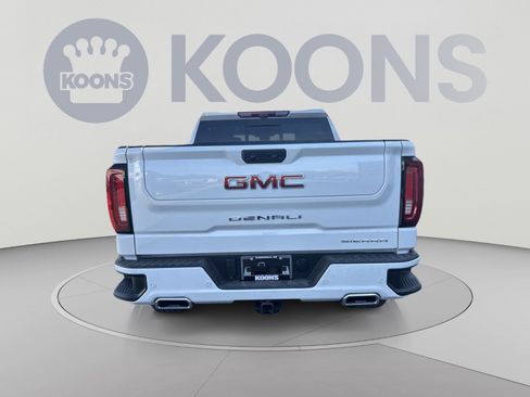 New 2026 GMC Sierra 1500 Denali w/ Denali Reserve Package AWD/4WD image 4