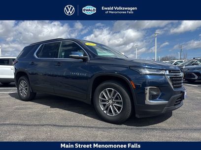 Used 2023 Chevrolet Traverse LT