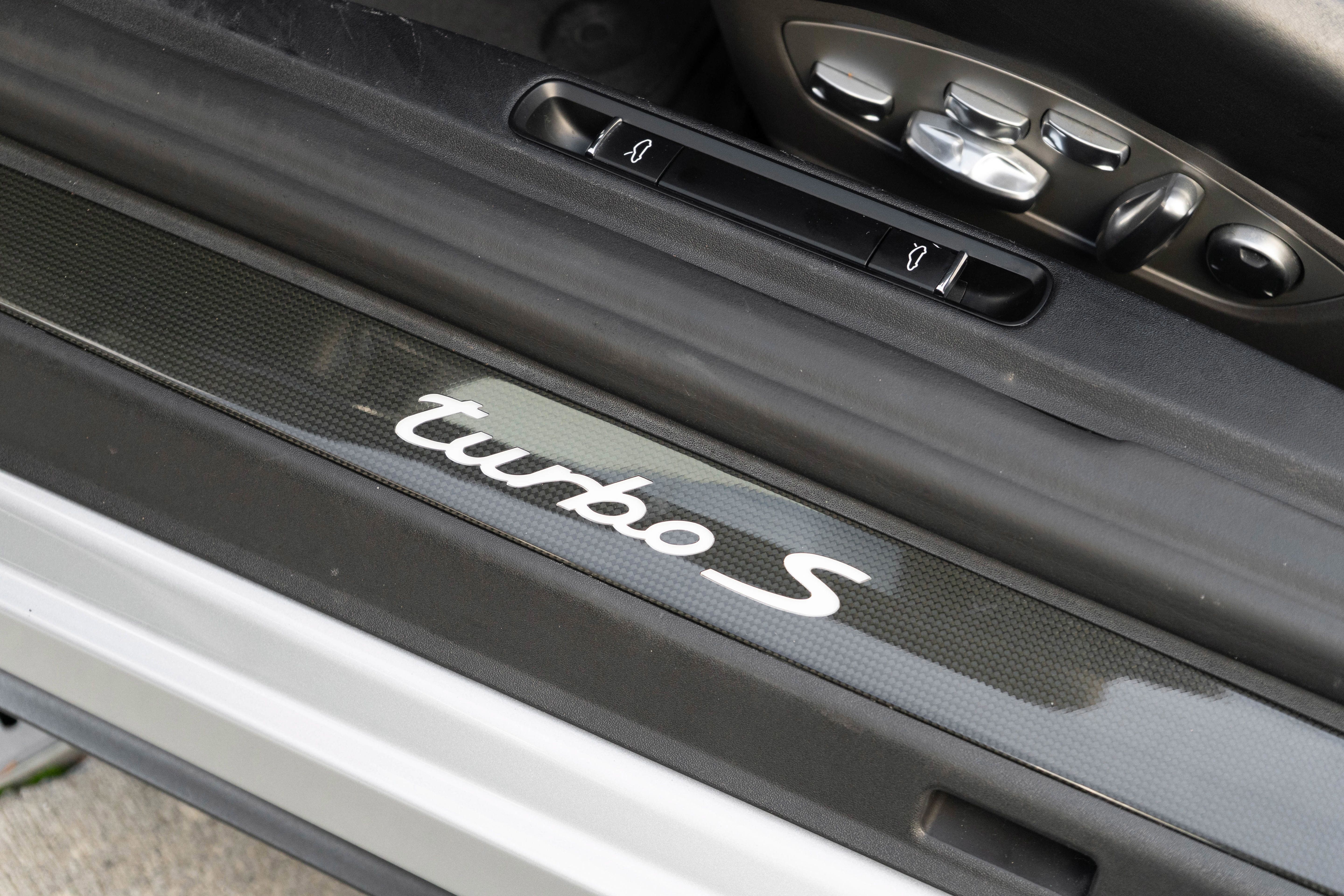 Used 2014 Porsche 911 Turbo S AWD/4WD image 13