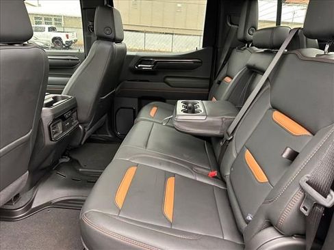 Certified 2024 GMC Sierra 1500 AT4 w/ Technology Package image 20