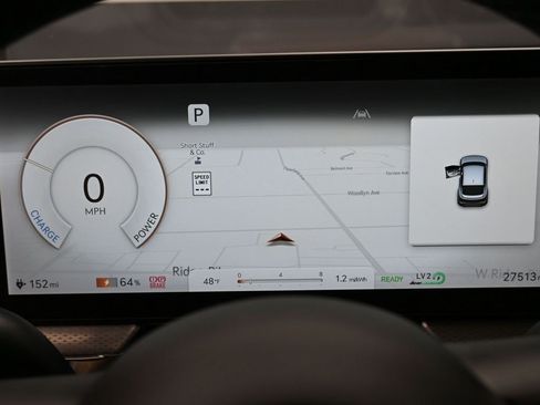 Used 2023 Genesis GV60 Performance image 21