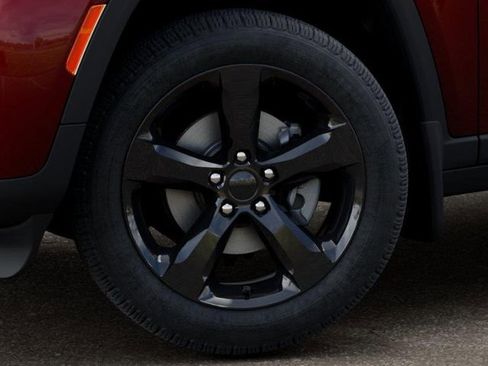 New 2026 Jeep Grand Cherokee L Limited AWD/4WD image 8