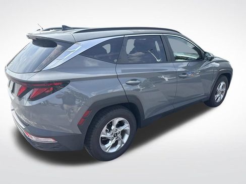 Used 2024 Hyundai Tucson SEL FWD image 3