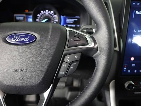 Used 2024 Ford Edge SEL w/ Convenience Package AWD/4WD image 41