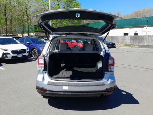 Used 2017 Subaru Forester 2.5i w/ Alloy Wheel Package AWD/4WD image 32