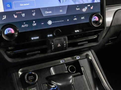 Used 2024 Lexus GX 550 AWD/4WD image 29