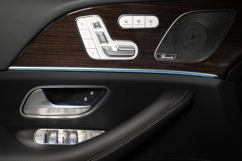 Certified 2026 Mercedes-Benz GLS 450 4MATIC image 26