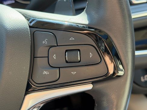 Used 2023 Buick Enclave Avenir w/ Avenir Technology Package AWD/4WD image 18