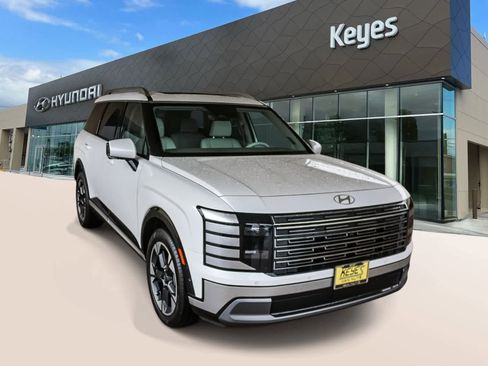 Certified 2026 Hyundai Palisade Limited image 3