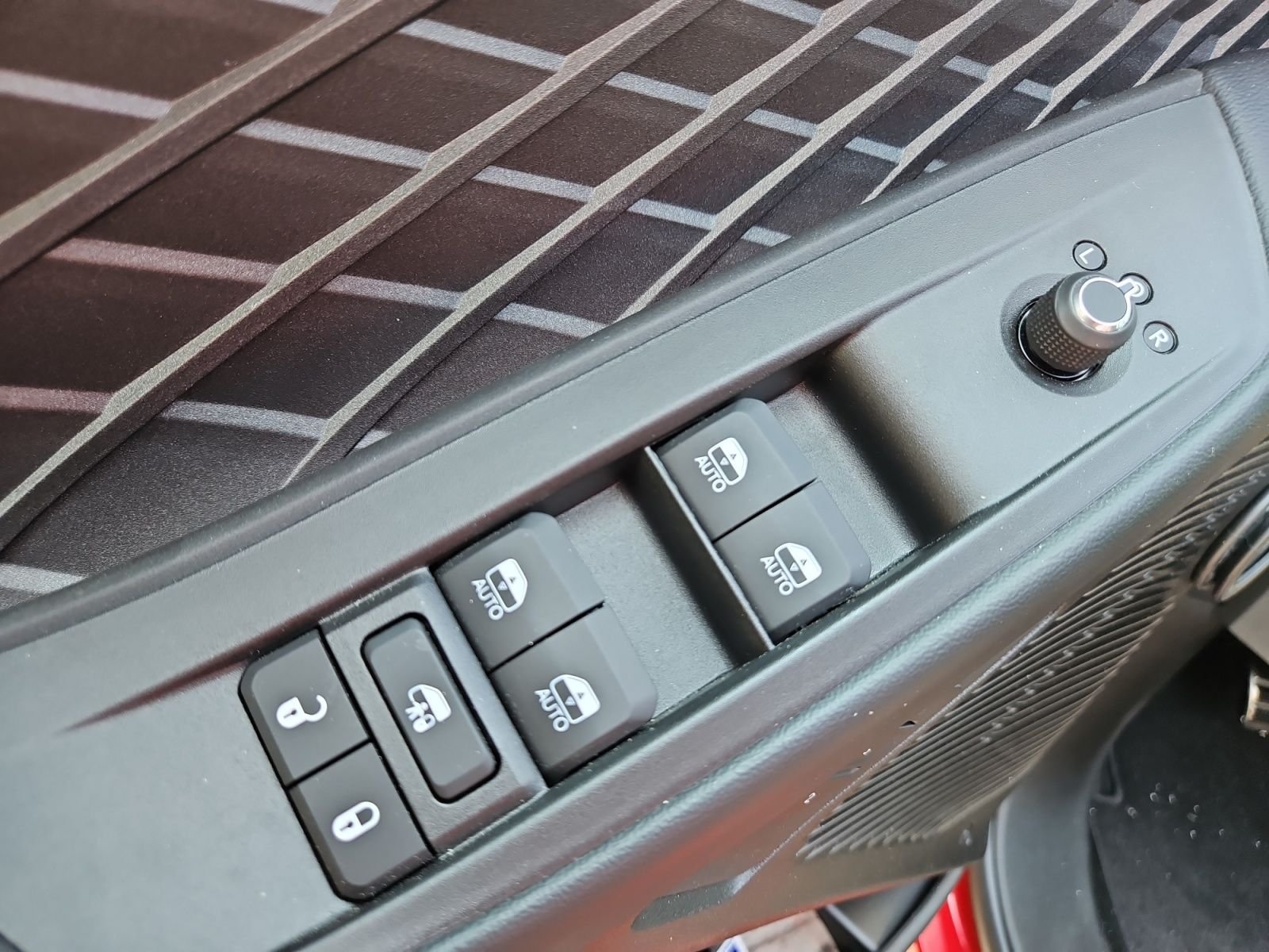 Used 2026 Dodge Charger Scat Pack AWD/4WD image 21