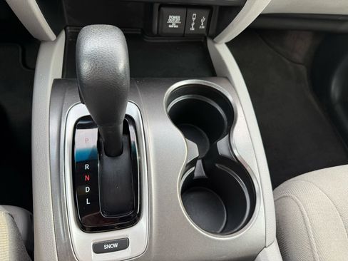 Used 2017 Honda Pilot EX image 30