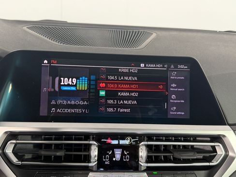 Used 2022 BMW 230i Coupe w/ Premium Package 2 RWD image 21