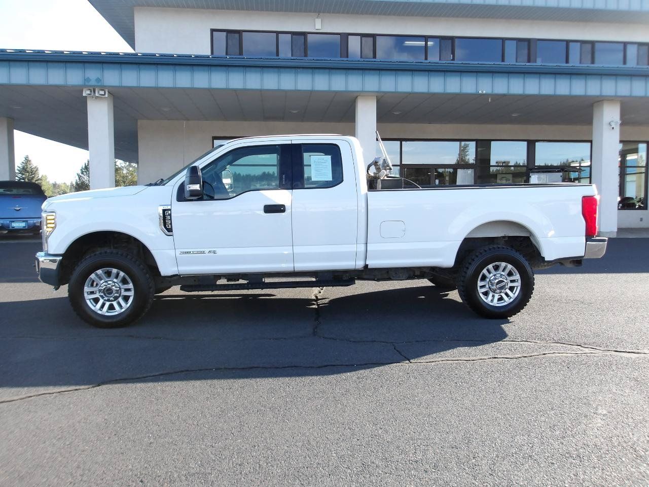 Used 2019 Ford F350 XLT w/ XLT Value Package AWD/4WD image 2