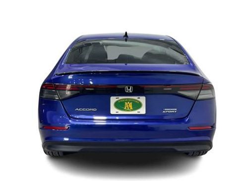 Used 2023 Honda Accord Sport image 3